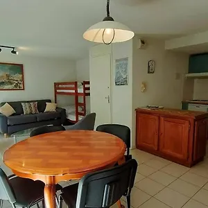  Appartement Cauterets, 3 Pièces, 8 Personnes - Fr-1-234-78 France