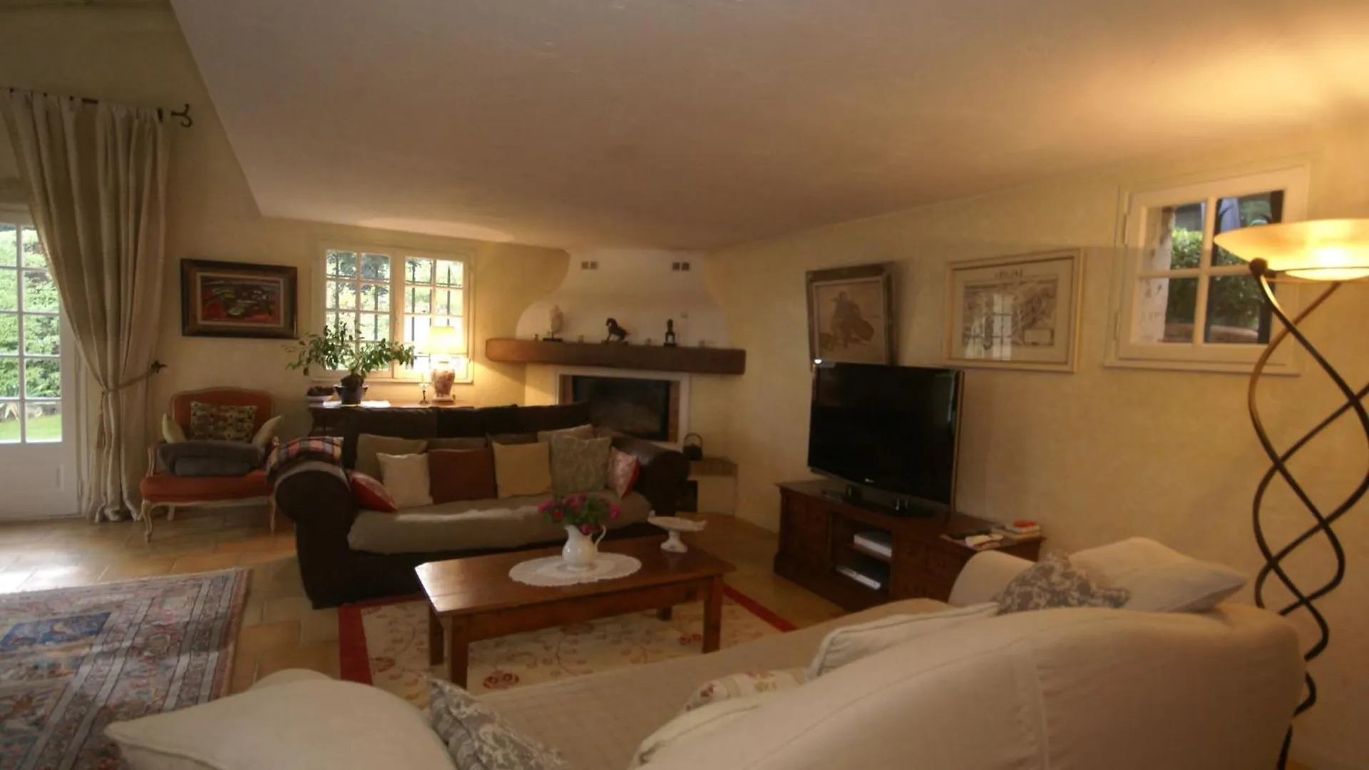 Superb Villa With Private Pool Saint-Paul-de-Vence